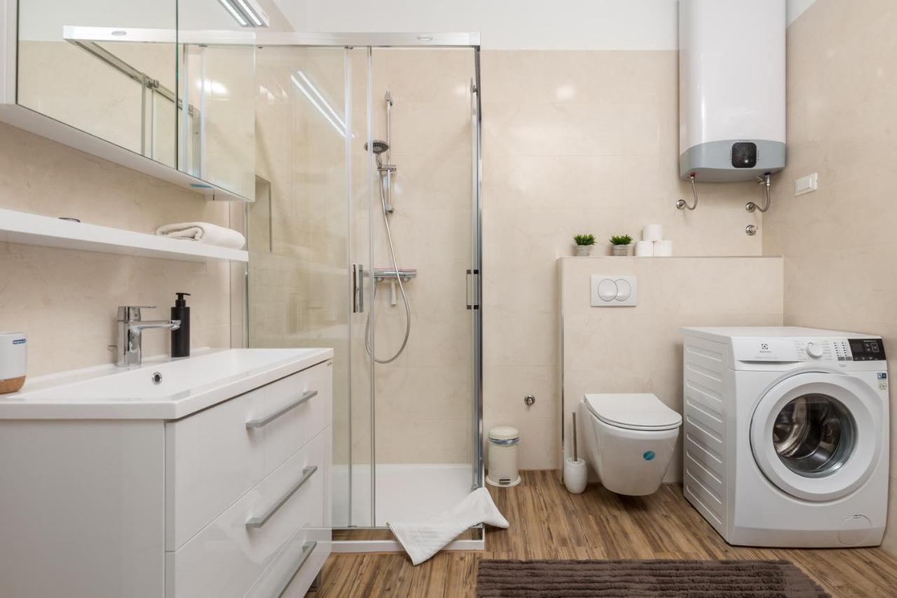Mary Apartment #1 Rijeka Ngoại thất bức ảnh
